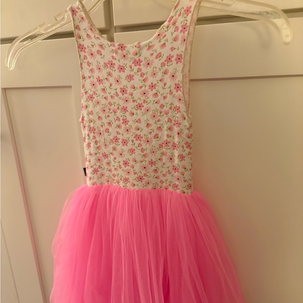 Precious pink, fancy day dress in Tulle & Flowers by "Petite Hailey"